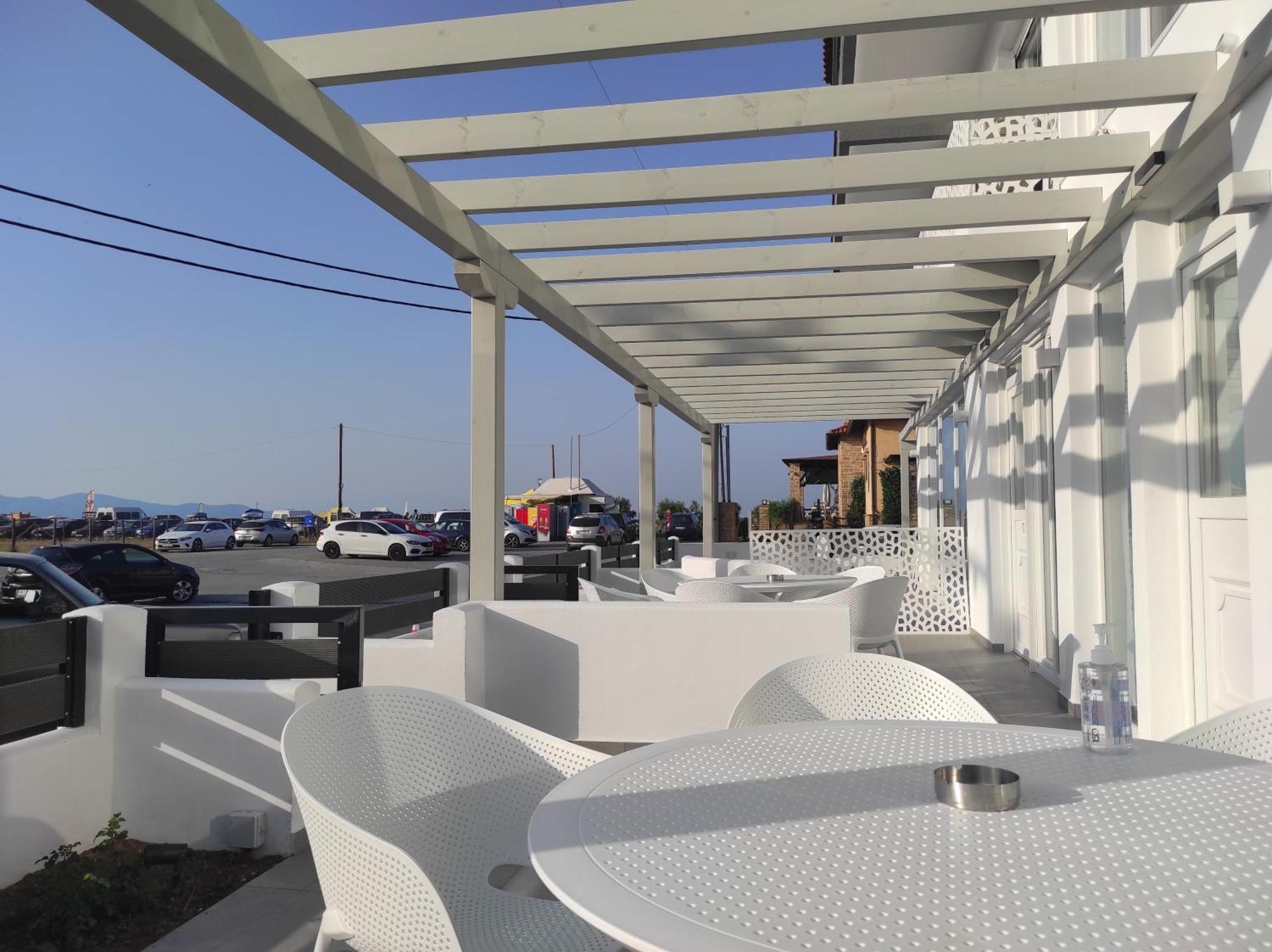 Ocean Blue Suites Ierissos Exterior photo